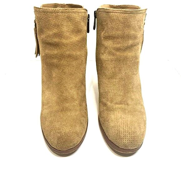 Guess Beige Perforated Suede Western Leather Tassel Zip Stacked Heels Ankle 10M - Picture 7 of 10